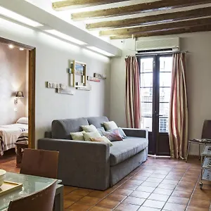 Appartamento Ainb Ramblas-guardia, Barcellona
